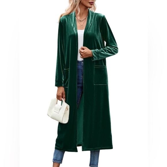 Green Velvet Duster - Picture 1 of 6